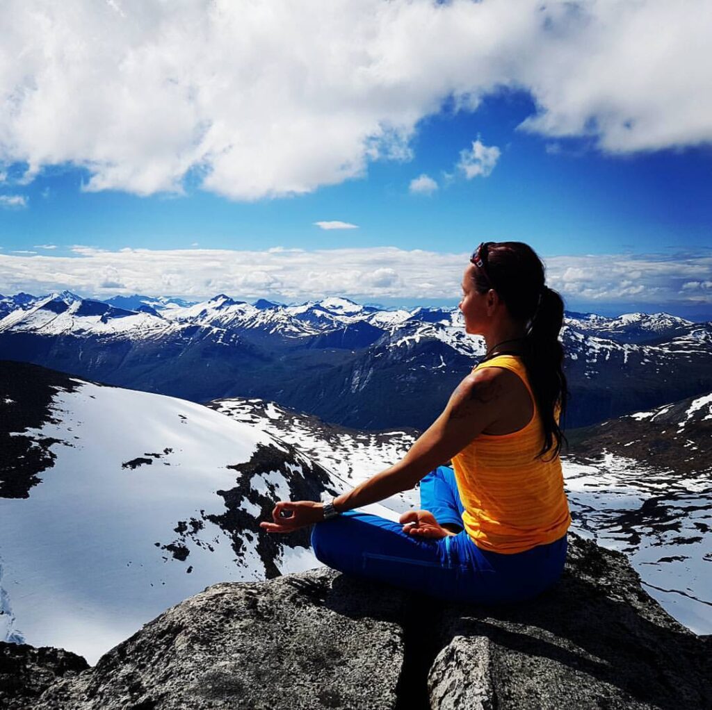 7-Day Yoga & Hiking Retreat in Molde, Norway 2