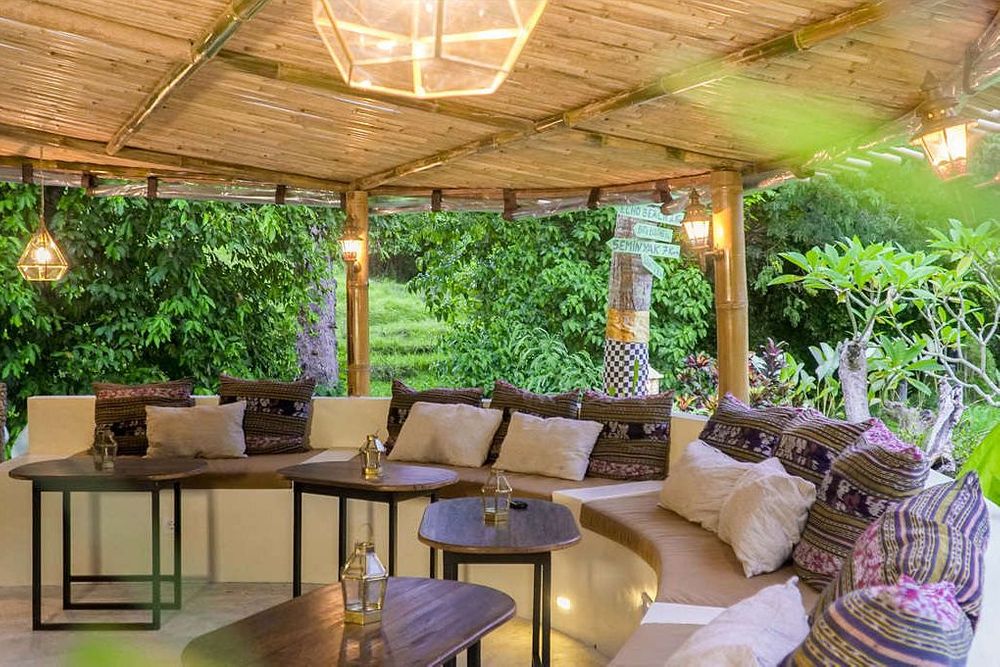 8-daagse bestverkochte surf- en yogaretraite in Mondo Village, Bali 17