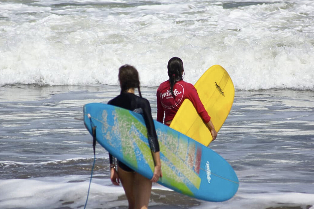 8-daagse bestverkochte surf- en yogaretraite in Mondo Village, Bali 16