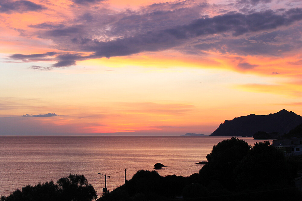 Retiro de Restauração e Recarga de 8 Dias: Yoga e SUP em Corfu, Grécia 22