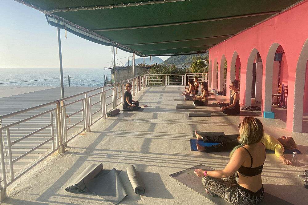 Retiro de yoga y autorreflexión de 8 días en la mágica Corfú, Grecia 35