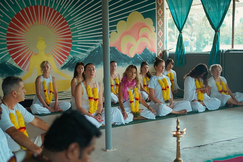 Formation de professeur de Yin Yoga de 9 jours et 50 heures à Varkala, Kerala, Inde 9