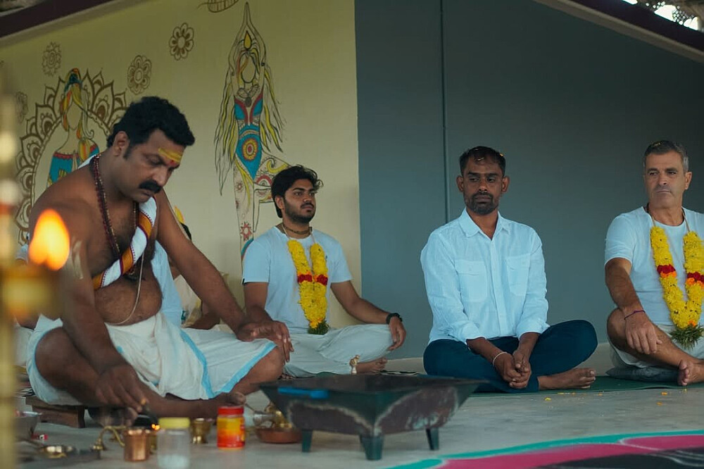 Formation de professeur de Yin Yoga de 9 jours et 50 heures à Varkala, Kerala, Inde 12