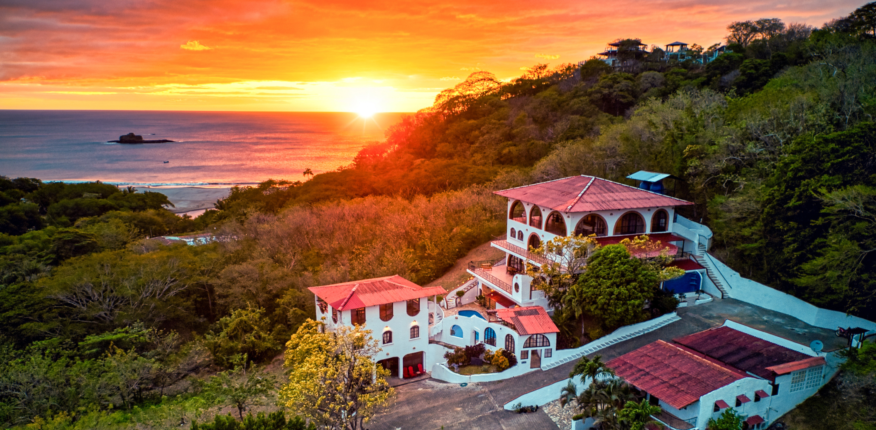 8 Day DJ and Albeton Music Production Retreat in Playa Marsella, Nicaragua 5