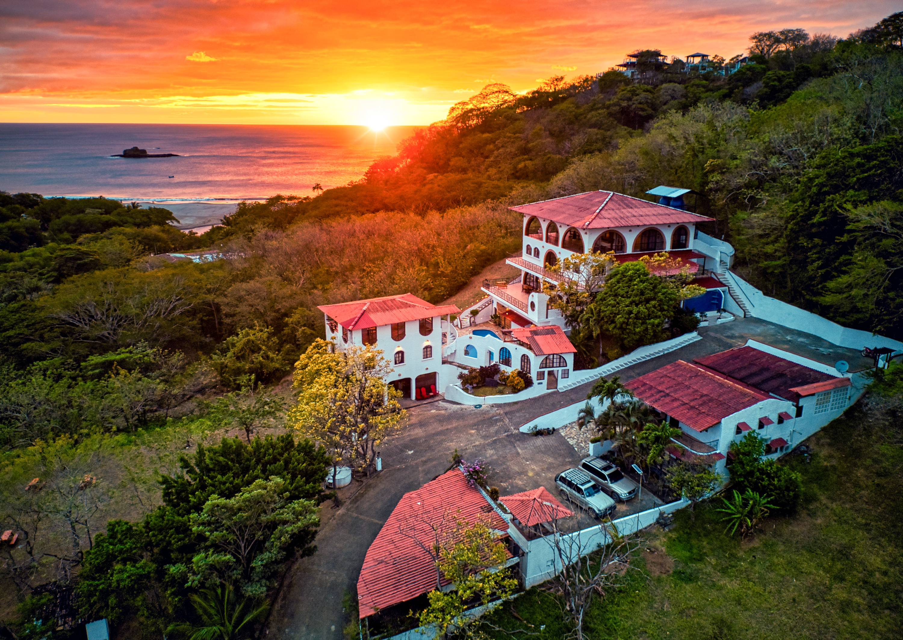 8 Day DJ and Albeton Music Production Retreat in Playa Marsella, Nicaragua 3