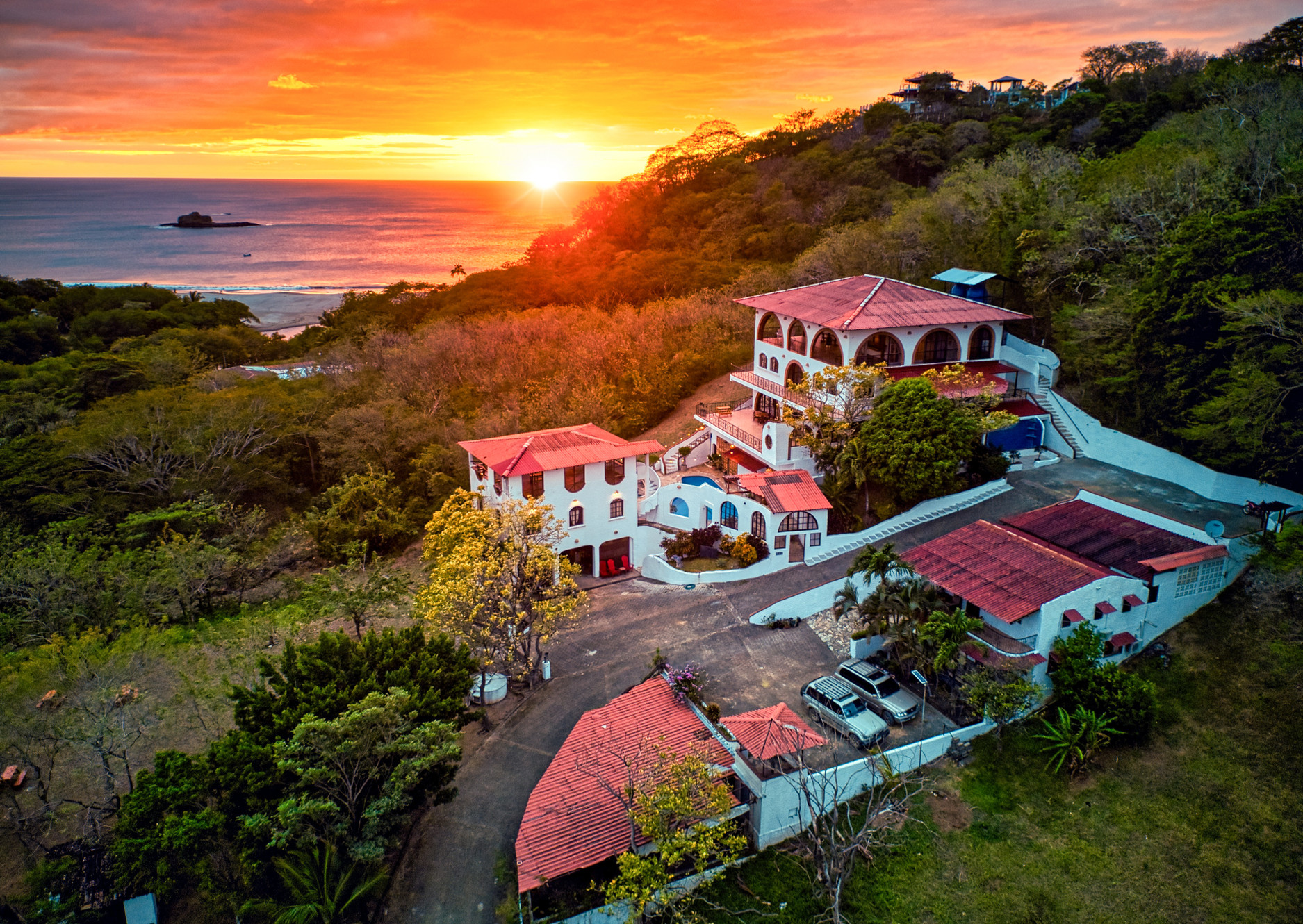 8 Day DJ and Albeton Music Production Retreat in Playa Marsella, Nicaragua
