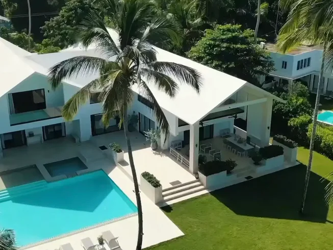 7 Day Wellness Retreat in Las Terrenas, Dominican Republic to Ease into the New Year
