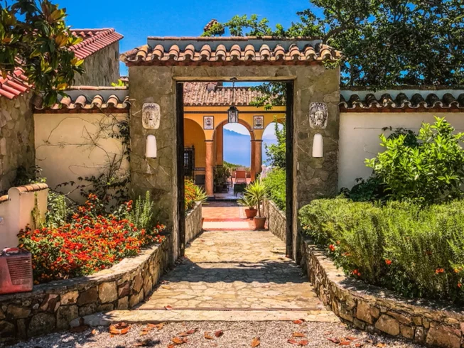 6 Day Ayurveda and Yoga Retreat in El Cuarton, Tarifa