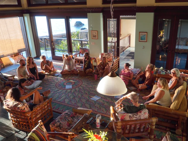 6 Day Dolphin Yoga Retreat with Kayaking, Snorkeling and Dolphin Outings in Kailua-Kona, Hawaii, USA